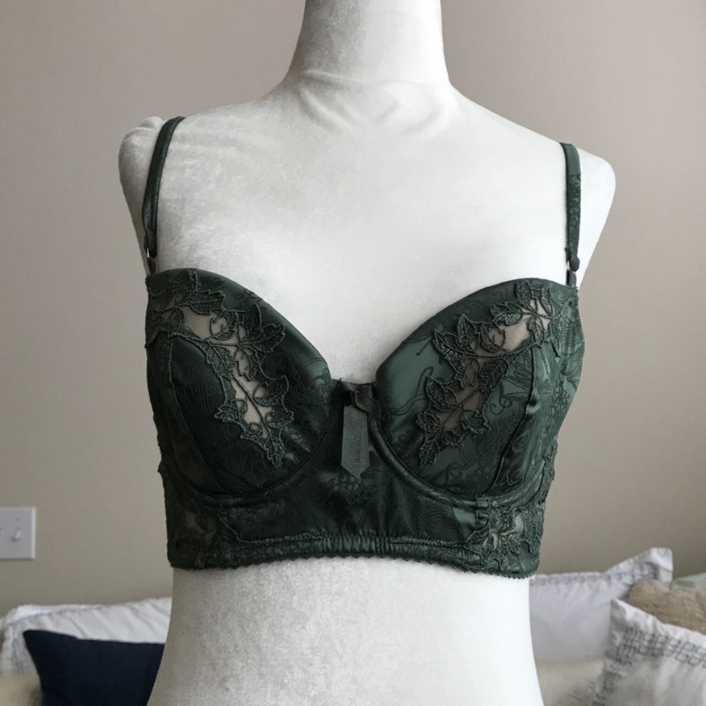 🦋 Elle MacPherson Silk Lace Bustier Bra 34C